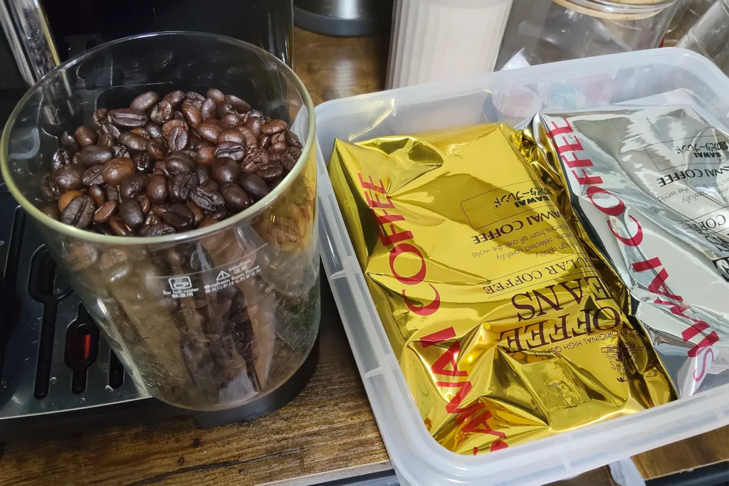 愛飲中の澤井珈琲ルナとソル。パッケージと豆の写真